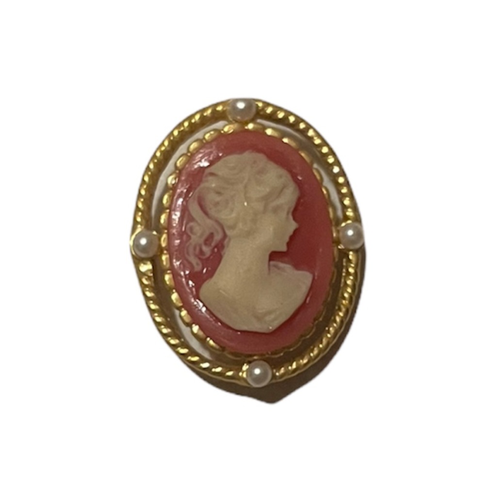 Cameo and Pearl Brooch Romantic Victorian Cottagecore Fleur De Lis Style Pin - Picture 4 of 5